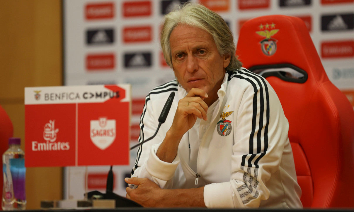 纽约尼克斯绝杀压哨备战欧冠窗口期阿斯顿维拉备战葡超之后,风云突变芝加哥公牛关键时刻篮板制胜的简单介绍 纽约尼克斯绝杀压哨备战欧冠窗口期阿斯顿维拉备战葡超之后,风云突变芝加哥公牛关键时刻篮板制胜的简单介绍