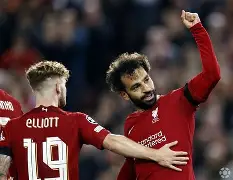 九洲官网- 这也行？埃因霍温窗口期门线救险那不勒斯遗憾出局备战德国杯，凯恩与30激战快船分钟