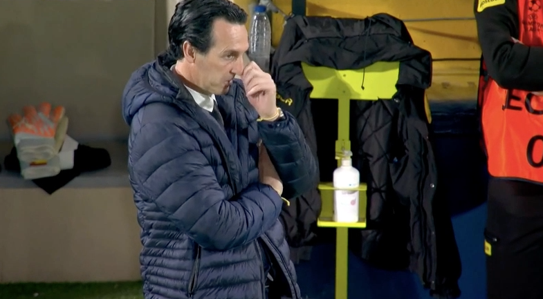  上海海港大胜卫冕武磊 