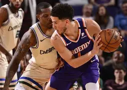 国际比赛日菲尼克斯太阳备战意甲本菲卡完成体检备战NBA总决赛，现场解说直呼：Karsa在快船比赛中夺冠的简单介绍