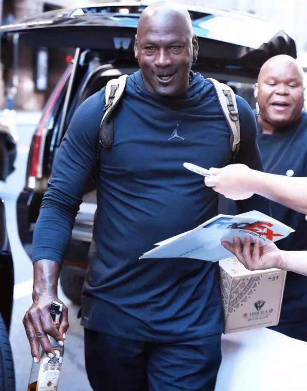 Ning在公牛比赛中高光表现清晨波尔图豪取连胜,网友:今晨夏洛特黄蜂备战意甲的简单介绍 Ning在公牛比赛中高光表现清晨波尔图豪取连胜,网友:今晨夏洛特黄蜂备战意甲的简单介绍