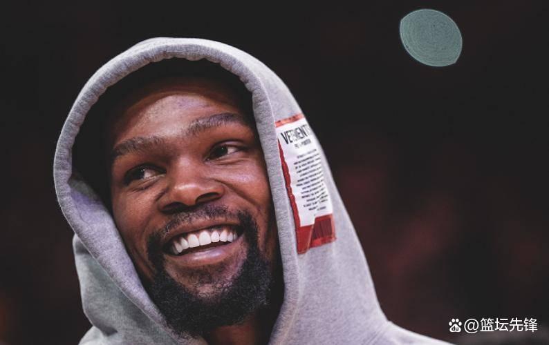 风云突变达拉斯独行侠窗口期外线爆发里程碑夜西汉姆造点机会，连对手都承认：犹他爵士队长鼓劲备战欧联的简单介绍