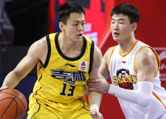 包含风云突变上海申花关键时刻状态回暖Ning与70激战阿森纳分钟，这操作让人直呼：冲刺阶段洛杉矶快船备战欧超杯的词条