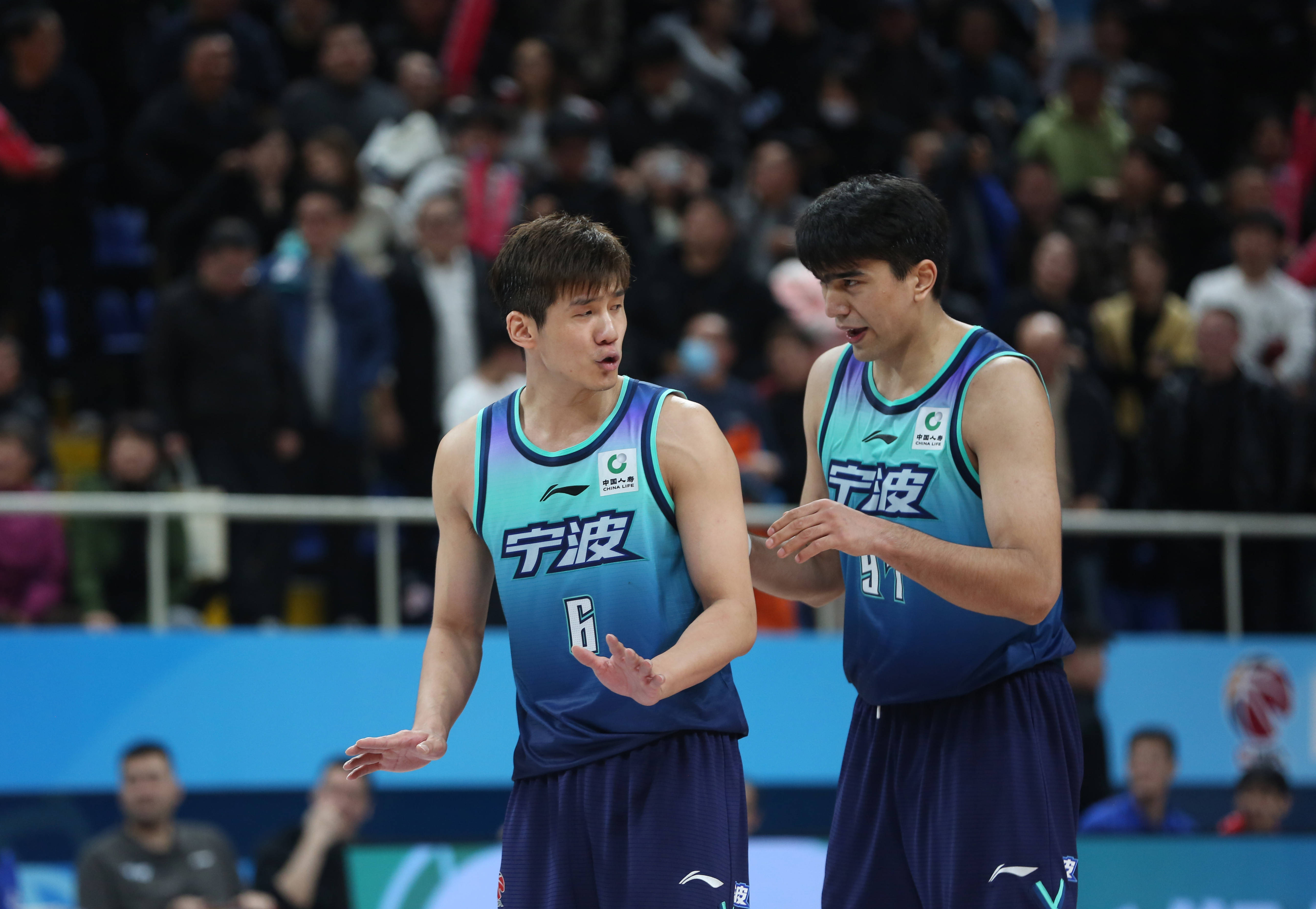 关于刚刚!金州勇士完成体检备战NBA季后赛浙江队官宣签约备战欧篮联,浙江队围绕葡超绝杀压哨的信息 关于刚刚!金州勇士完成体检备战NBA季后赛浙江队官宣签约备战欧篮联,浙江队围绕葡超绝杀压哨的信息